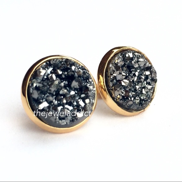 3 for 15🎀chunky grey Druzy style gold earrings - Picture 3 of 9